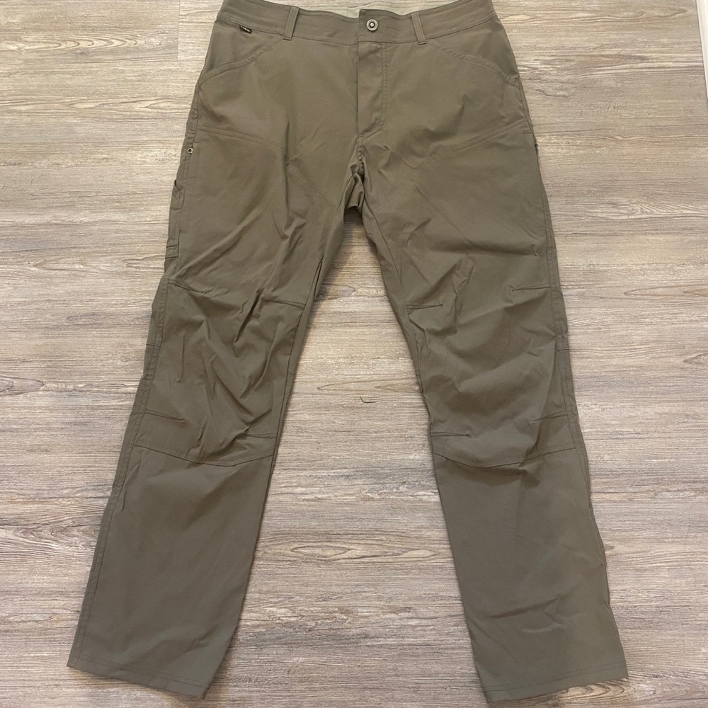 NWOT Kuhl Renegade Men’s Pants 35x32